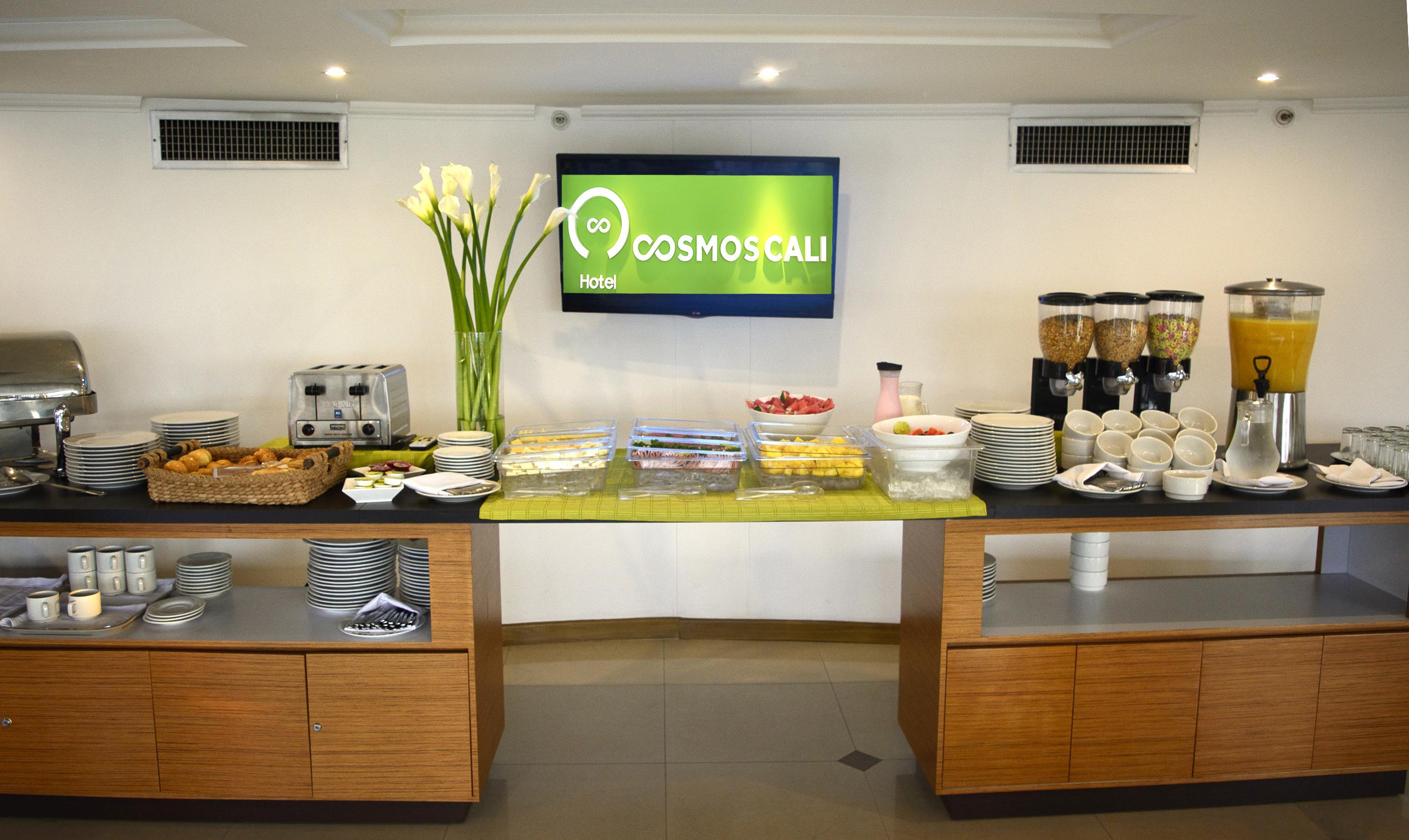 Hotel Cosmos קאלי מראה חיצוני תמונה