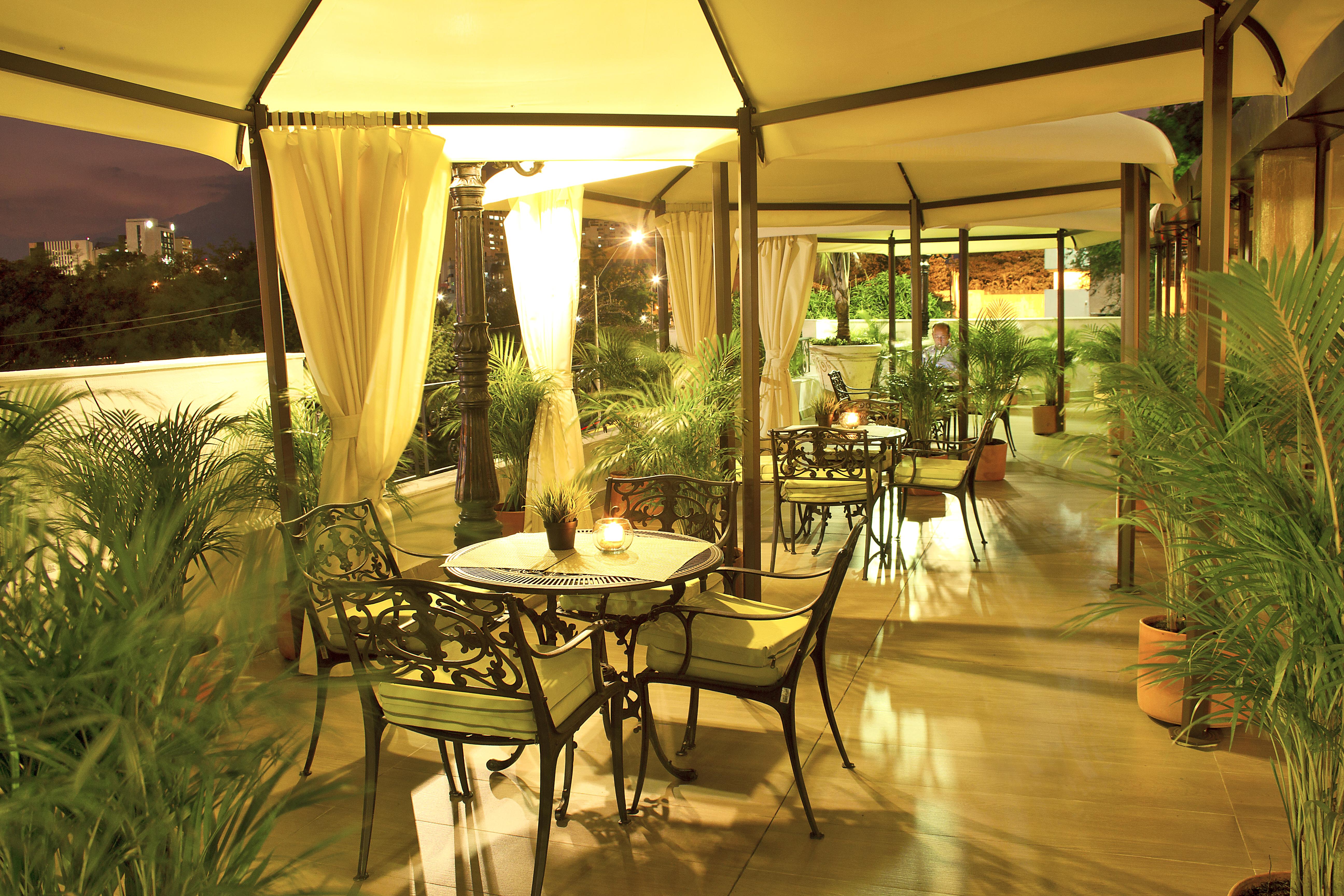 Hotel Cosmos קאלי מראה חיצוני תמונה