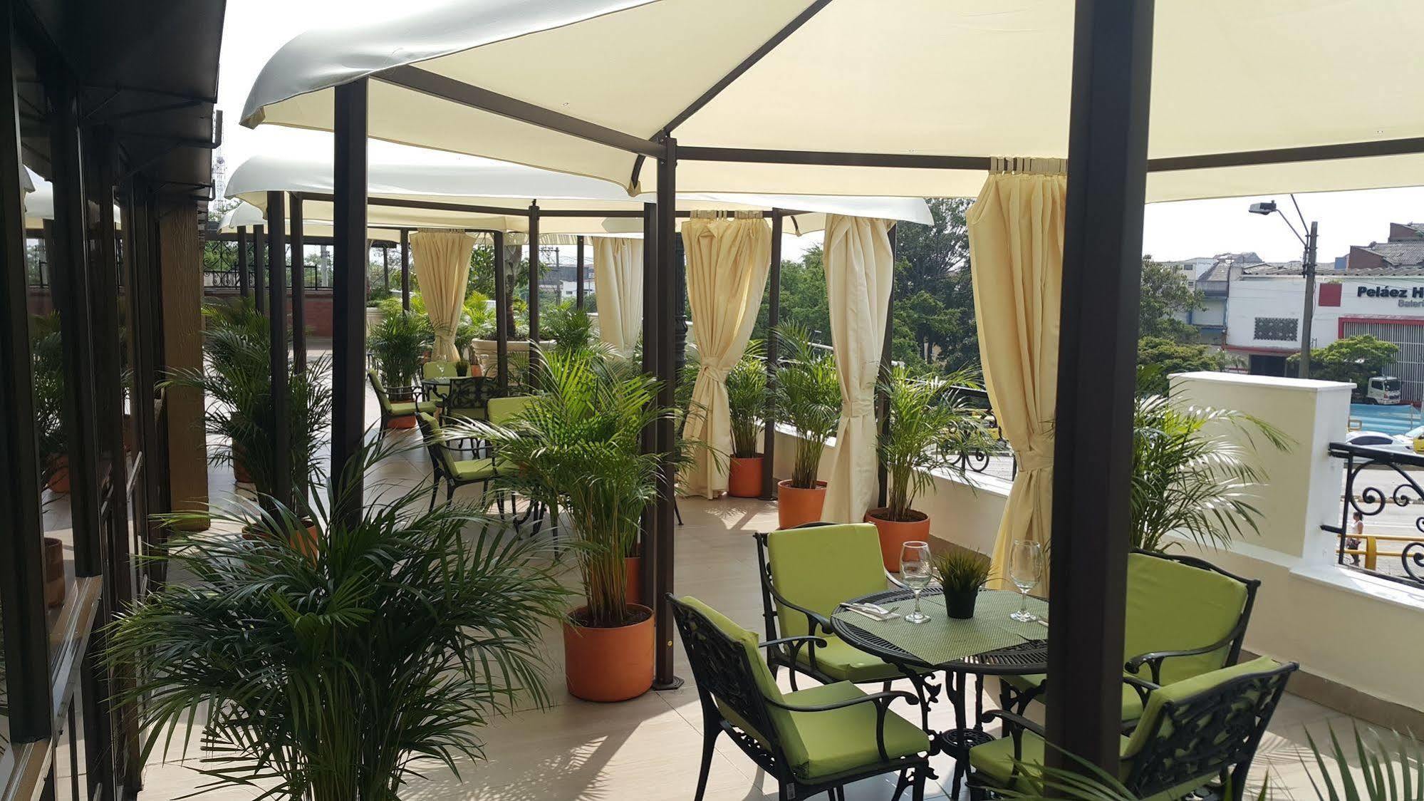 Hotel Cosmos קאלי מראה חיצוני תמונה