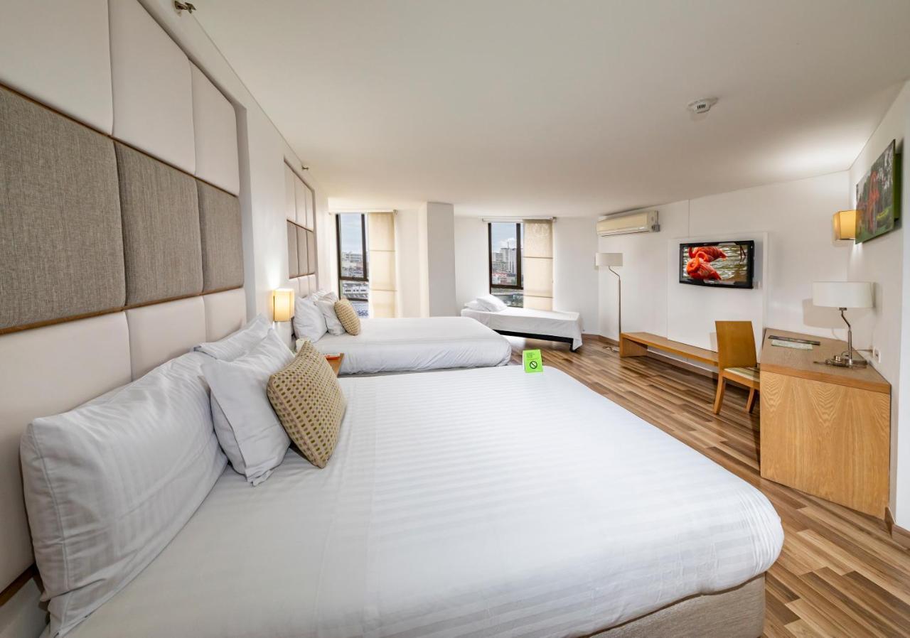 Hotel Cosmos קאלי מראה חיצוני תמונה