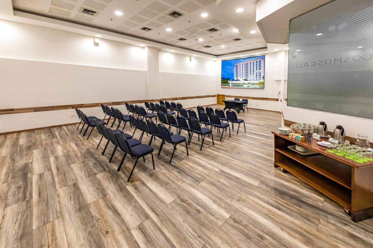Hotel Cosmos קאלי מראה חיצוני תמונה